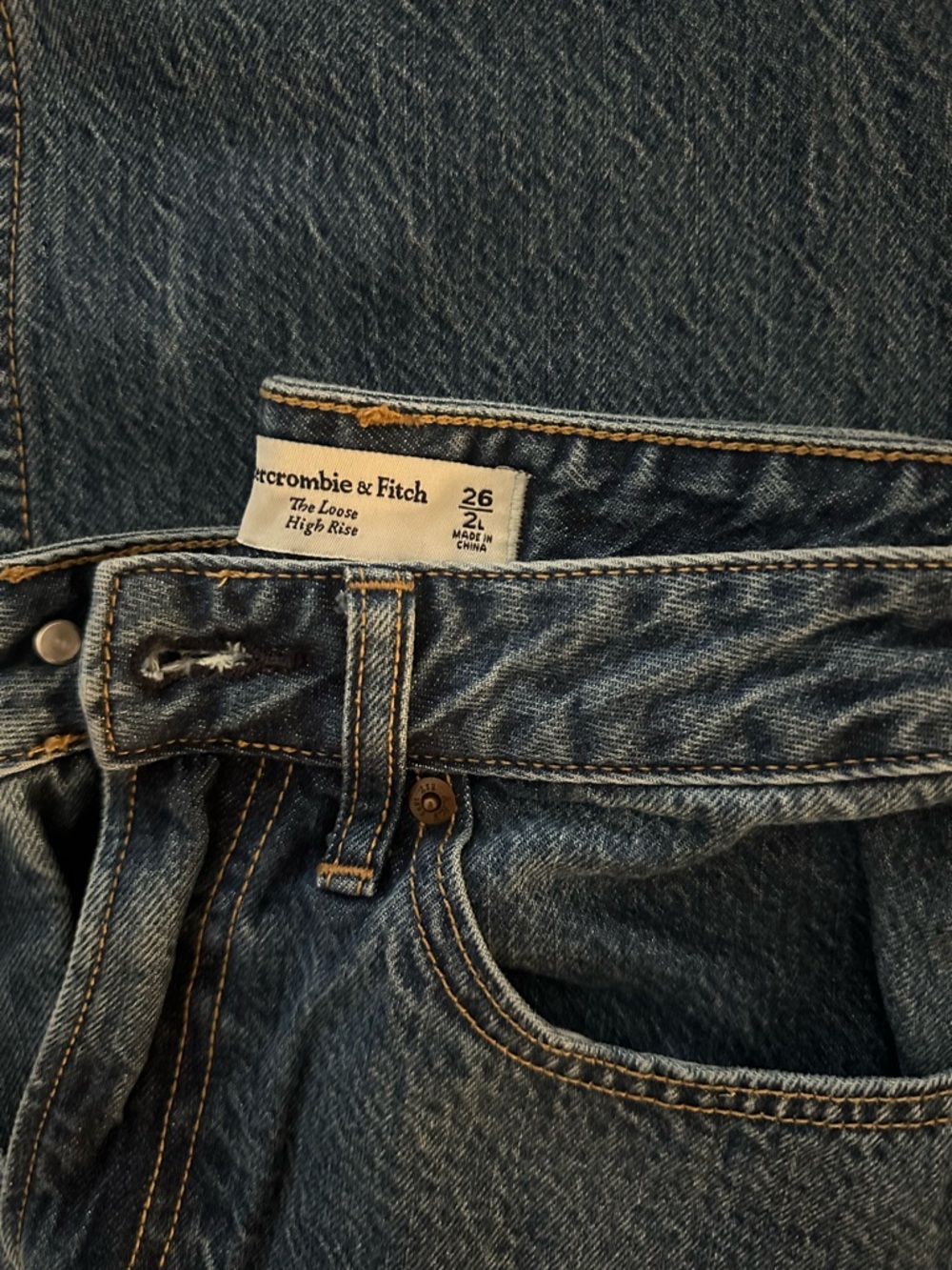 Abercrombie & Fitch Women's Curve Love The Loose High Rise Jeans